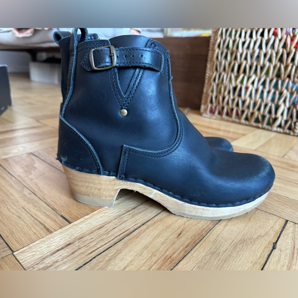 No. 6 - Women’s leather clog booties, size 40 EU